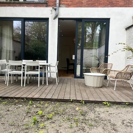 Completely Renovated Apartment *